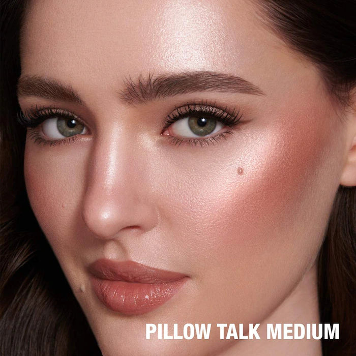 Charlotte Tilbury- Iluminador en barra
