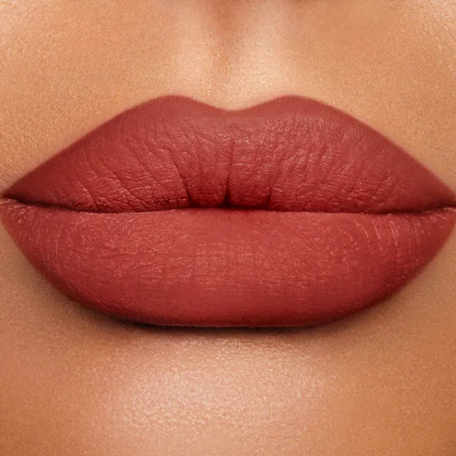 Charlotte Tilbury – Delineadores de labios tono Walk of no shane